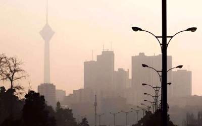 Excessive heat recorded over the weekend in Iran also pushed up pollution levels in the capital Tehran.