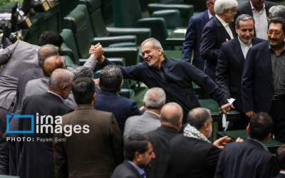 All cabinet ministers win Iranian parliament’s vote of confidence