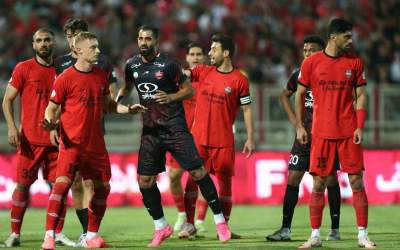 فرار پرسپولیس 10 نفره از شکست در تبریز