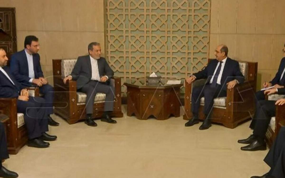 Iran top diplomat meets Syrian counterpart in Damascus