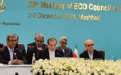 Iran’s FM calls for expansion of economic cooperation between ECO member states