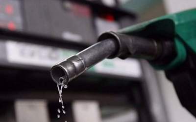 Iran mulling to increase fuel prices to stop mass smuggling