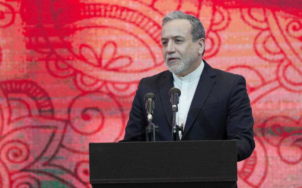 Iran FM terms potential for Tehran-Tokyo cooperation as abundant