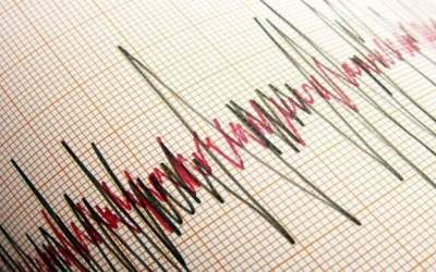 5.2 magnitude quake strikes Iran