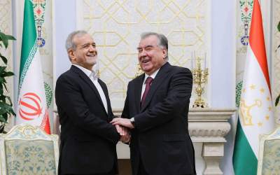 Iran, Tajikistan presidents oversee signing of 23 MoUs to boost ties