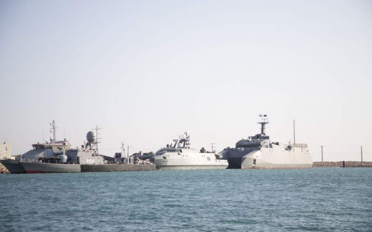 IRGC Navy vessels dock at UAE Khalid Port