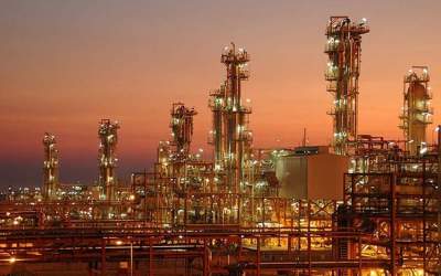 Iran’s largest producing refinery is planning to increase its daily gasoline production to 45 million liters.