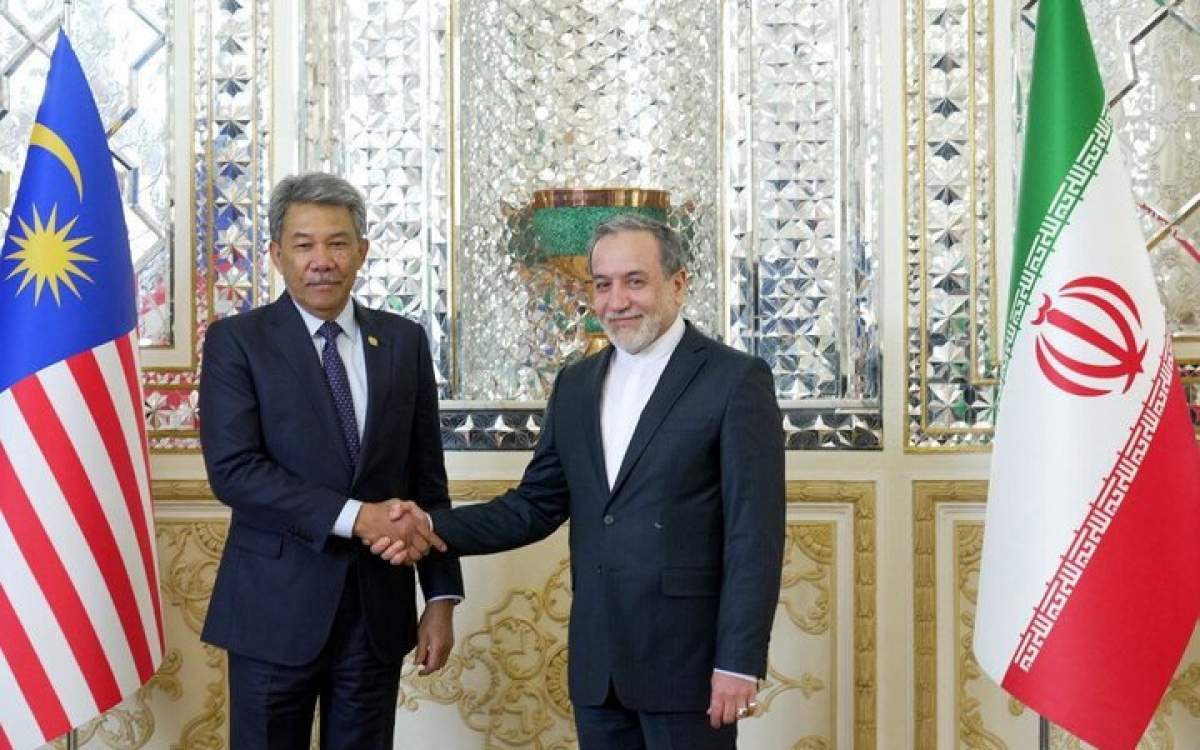 Iran, Malaysia FMs hold meeting in Tehran