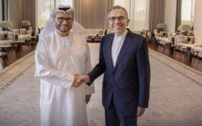 ran’s Deputy Foreign Minister for Political Affairs Majid Takht-Ravanchi (R) shakes hands with Anwar Gargash, diplomatic adviser to the UAE president, in Abu Dhabi, on March 1, 2025.