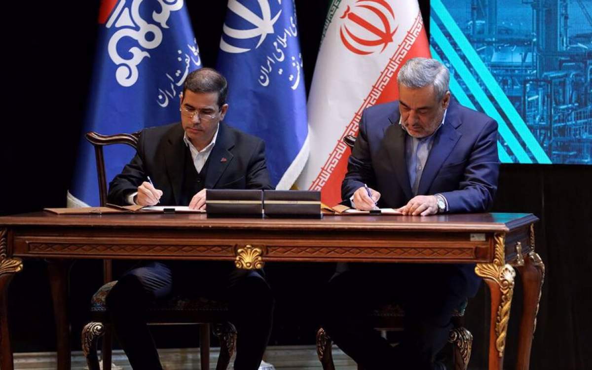 Iran awards $17bn worth of contracts to boost pressure in South Pars